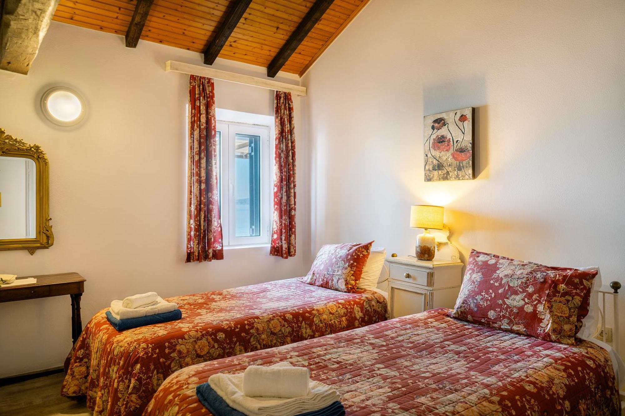 Nissaki Olive Press Villas Nisaki  Dış mekan fotoğraf